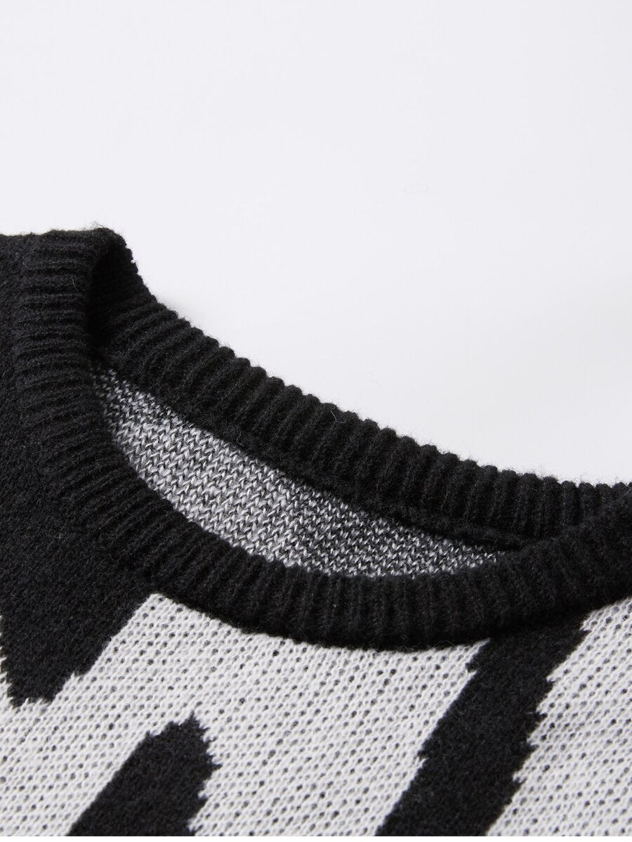 Manfinity Hypemode Casual men's sweater with Round neck, Long Sleeves, and Graphic detail