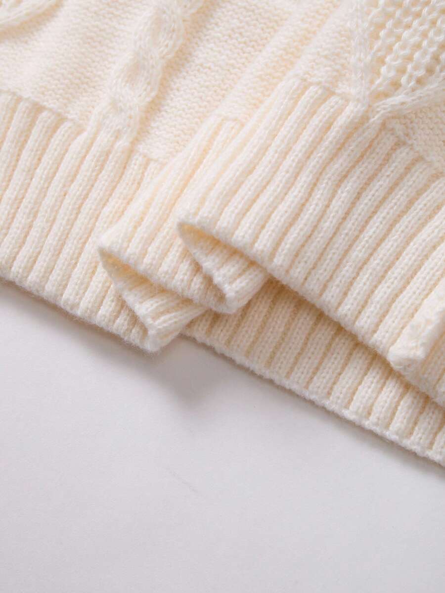 Manfinity Hypemode Casual men's sweater with Round neck, Long Sleeves, and Graphic detail